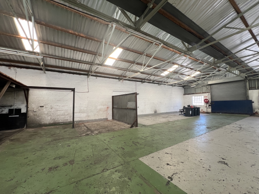 To Let commercial Property for Rent in Parow East Western Cape